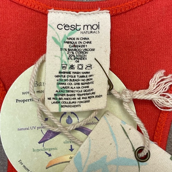 NWT Red Ribbed Racerback Tank Top Fitted Stretch Basic Layering Top - Picture 4 of 6